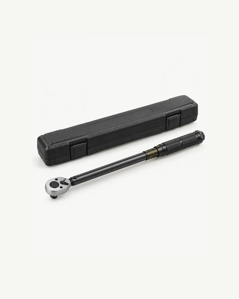 Half-inch click torque wrench