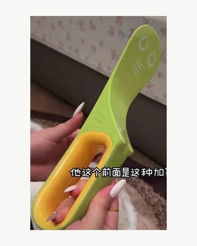 Mattress Lifter & Sheet Tucker
